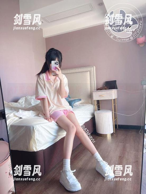 AT鲨组合：修女与私房，这图里是不是还隐藏着小洗礼？