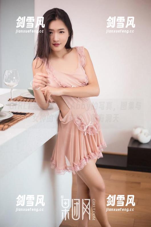 GIRLT果团网 - 甜Abby的写真，图集与女神的气息交织，别有洞天