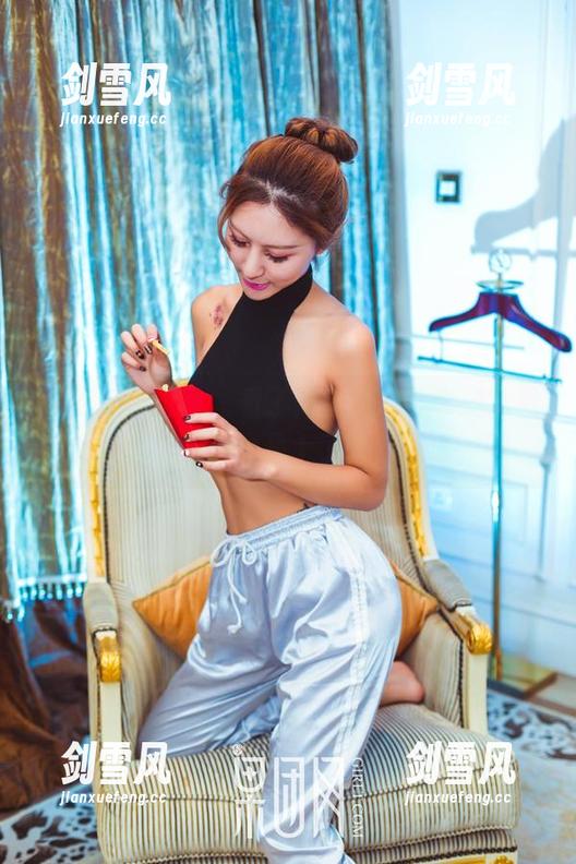 GIRLT果团网 - 看了陈迪娅的“学妹”写真集，怎么觉得像是上了堂情感课，嘿。