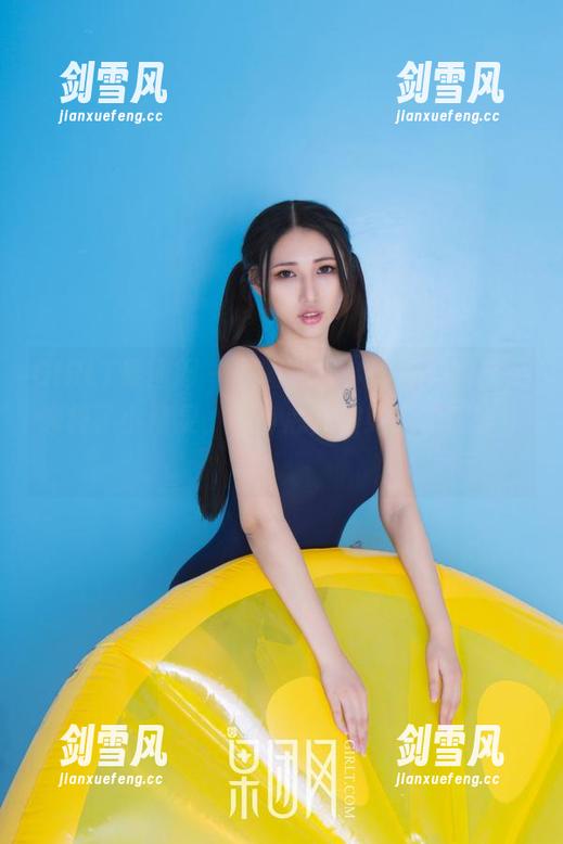 GIRLT果团网 - 原图一出，陈雅漫的美足像极了小精灵，不小心又被她的脚圈粉了！