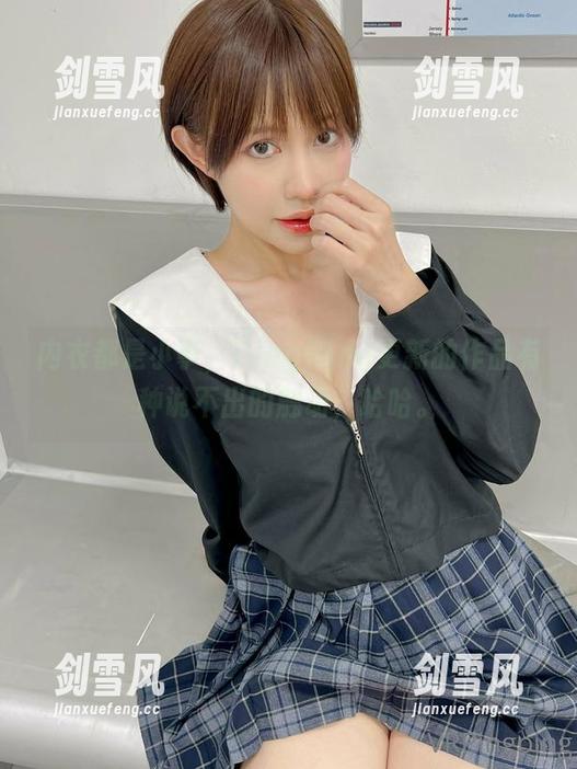 内衣都是小事，PingPing更新的作品有种说不出的触动，哈哈。