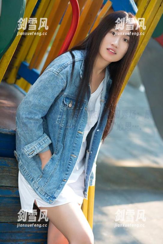 TuiGirl推女郎 - 赵惟依的透明秀场：原图精选，一不小心就看出了心思….