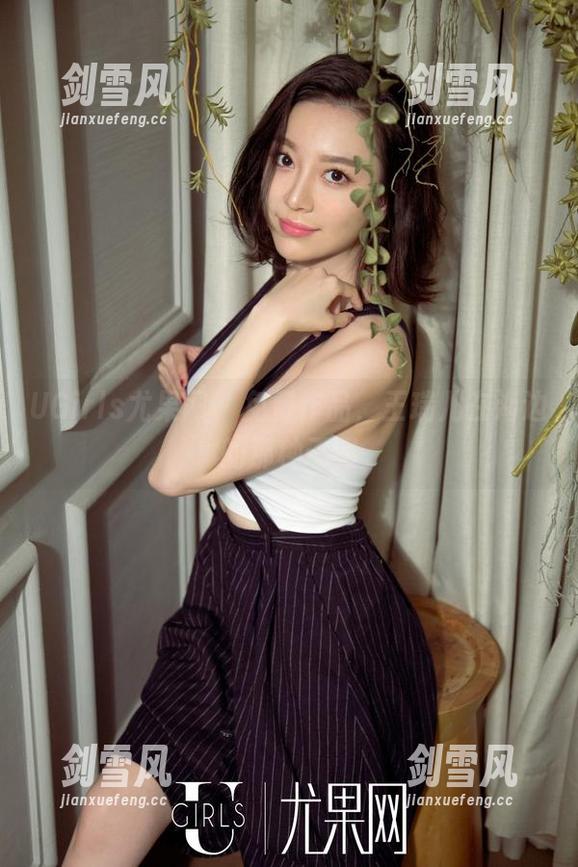 UGirls尤果网 - 免费作品，王瑞儿在海边的那种不羁