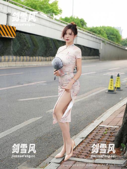 Xiuren秀人网 - 不吹不黑，Niki可雅的少女套图更新后，网友直呼：她这是开挂了吗，邻居小孩也听得心慌慌。