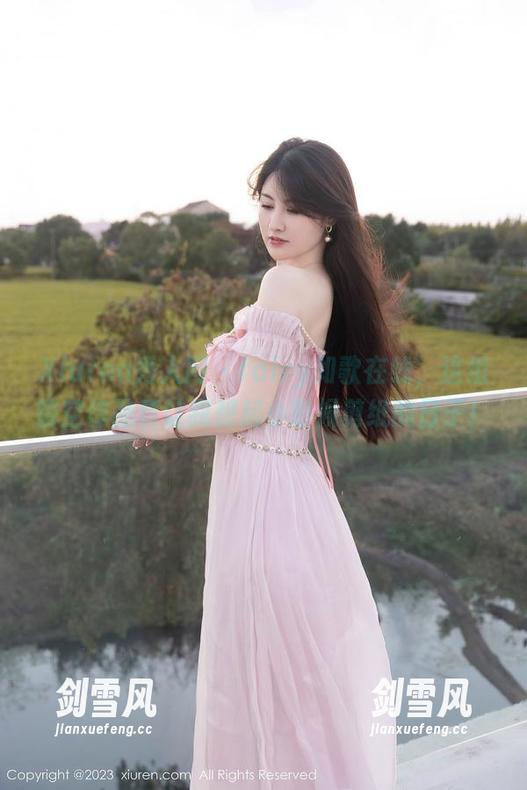 Xiuren秀人网 - fairy如歌在线，这组镂空作品真让我想起小时候剪纸的日子！
