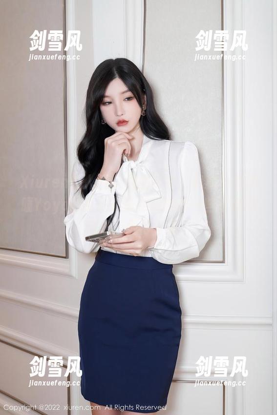 Xiuren秀人网 - 原图在手，我就不信雨瞳Yoyo的女仆形象不能激发一些奇怪的想法，值得一试！