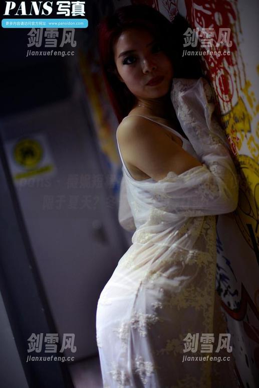 pans - 薇妮短裙高清图包，谁说短裙仅限于夏天？冬天也能美得打颤！