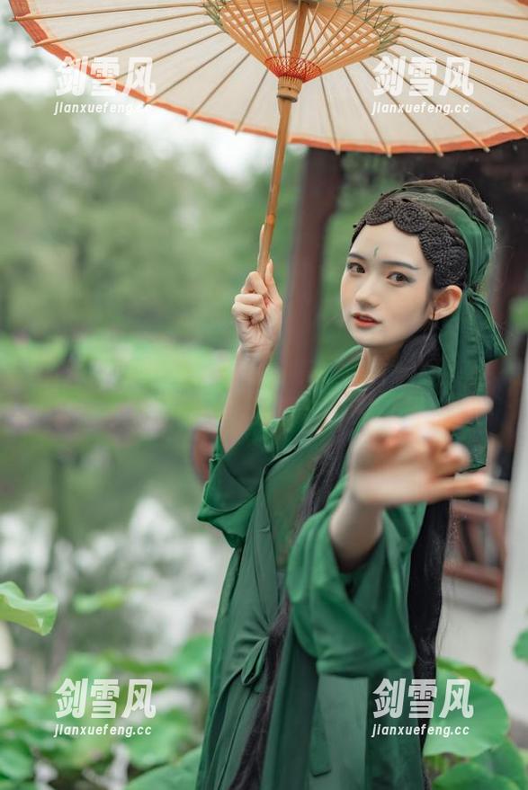 你见过兔子Zzz不吃胡萝卜穿红裙吗？来说说这套无圣光图吧！