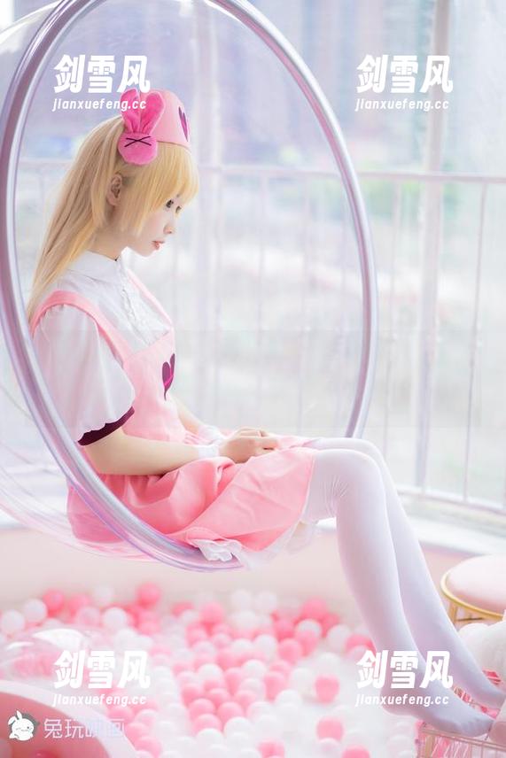 兔玩映画最新作品：Lolita与白丝的游戏，看你能坚持多久！
