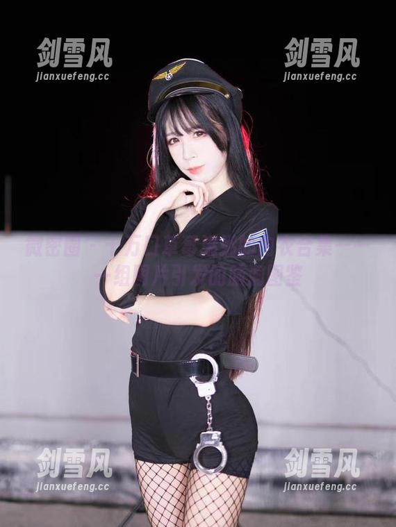 微密圈 - 十万口草莓粥粥的内衣合集——一组图片引发的脑洞图鉴
