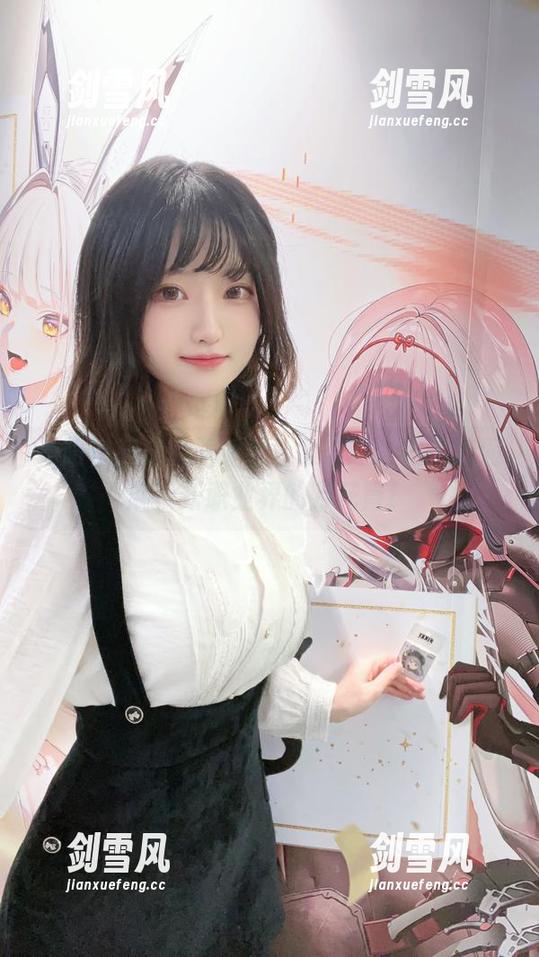 千阳快起床的职业装合集，这些图像如同展示新职业界的万花筒！