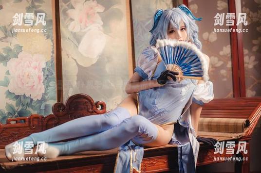 墨玉M+机车服=美图暴击！下载别犹豫！