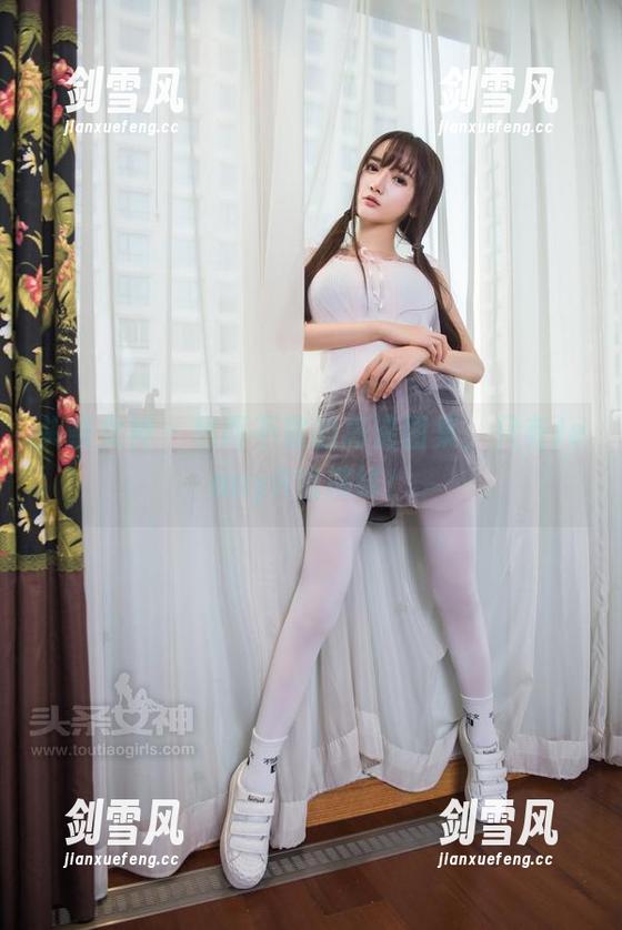 头条女神-JennyR 头条女神 - 秘而不宣的高清图集,只有JennyR能演绎!