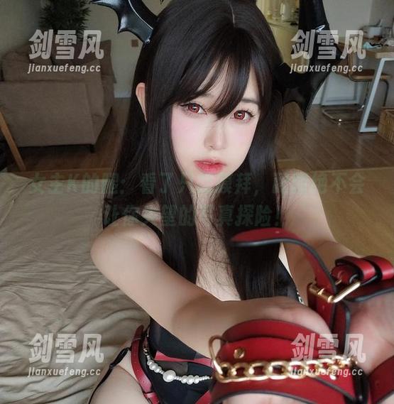 女主K的腿：看了只想膜拜，配图绝不会让你失望的写真探险！