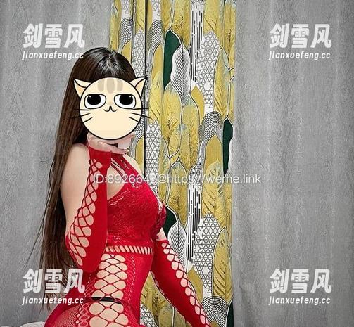 微密圈 - 婉柔yyyy运动原图合集，包含多重模式：飞扬、驰骋，还有轻舞飞扬？