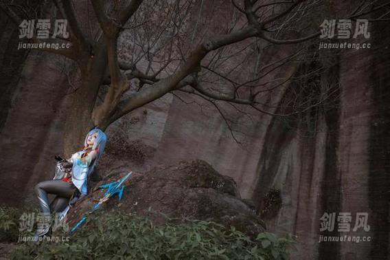 清纯不仅在表面，宫本桜这组写真让我乱入想了很多。