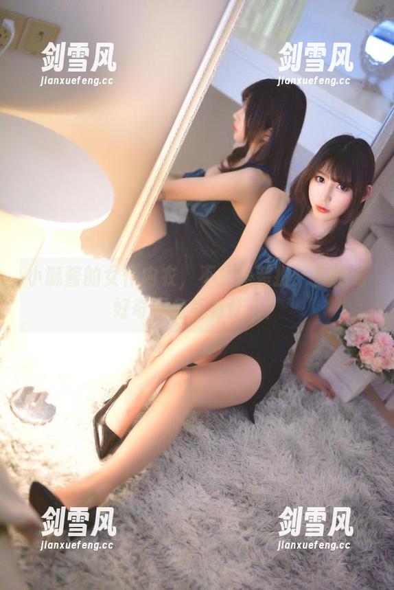 小酥酱 小酥酱的女仆内衣,不止是装扮!你绝对好奇网盘里有什么!