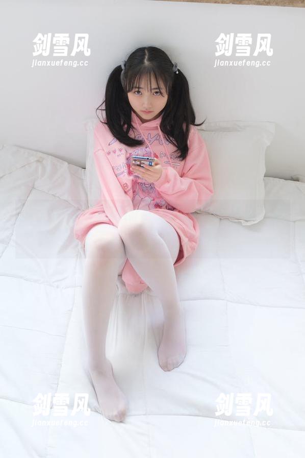 少女秩序 - 鹿可的夏天：最新作品集，连蚊子都想加入的派对！