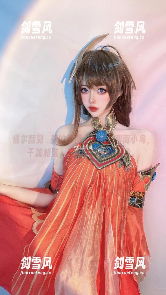 偶尔翻到嶋葵的套图，加藤惠和南小鸟，干脆利落，却又让人保持想象。