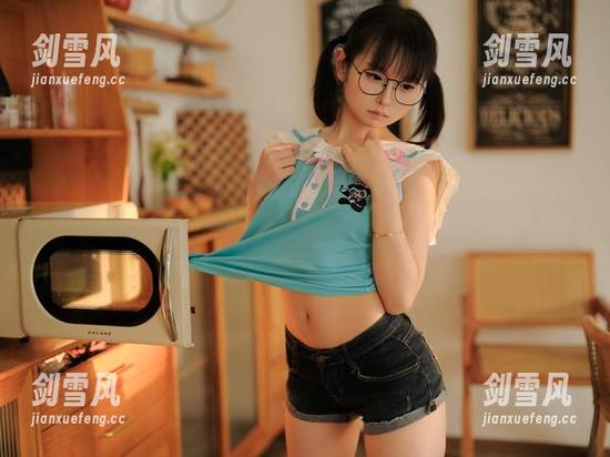 幼水铃衣1.0版本：睡衣cos，懒癌患者的福音