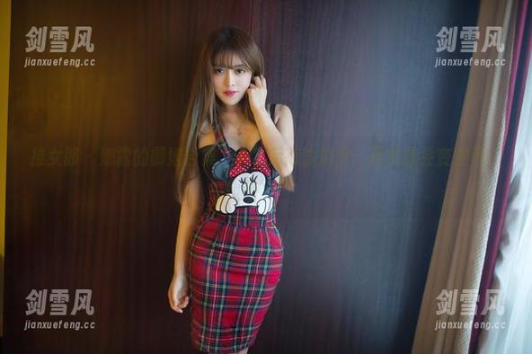 推女郎 - 娜露的御姐合集，下载后高能提示：浏览器会变得很‘热’！