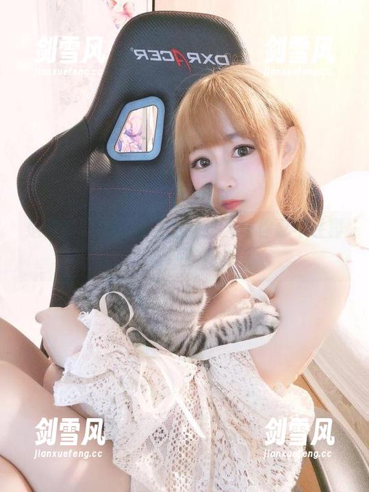 是依酱呀的甜点，定制组合让你忍不住再咬一口！