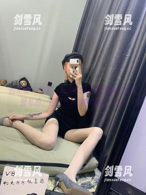微密圈 - 哇塞，杨大乐乐很靠谱的美足原图私拍，连空气都变得甜蜜了吗？
