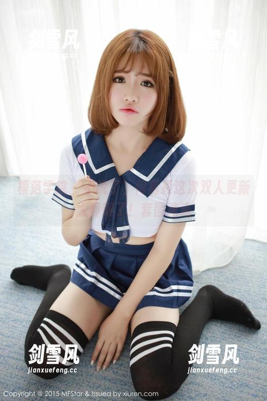 模范学院 - 不说了，何嘉颖这次双人更新太养眼了！套图速递