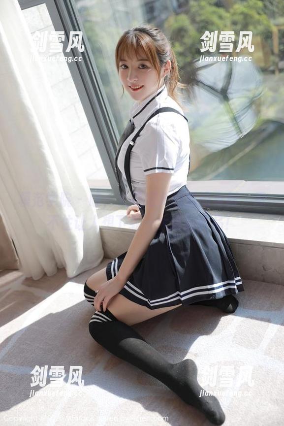 模范学院 - 哇，大美妞儿和服的身影，忍不住让人想下载一大堆的作品！