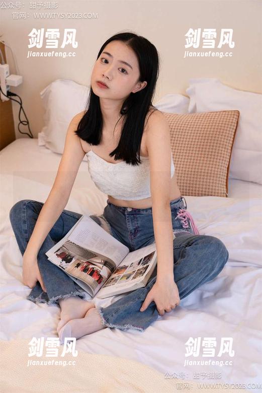 甜予摄影 - 透明高跟鞋：璇璇的写真集，踩出个性新高度？