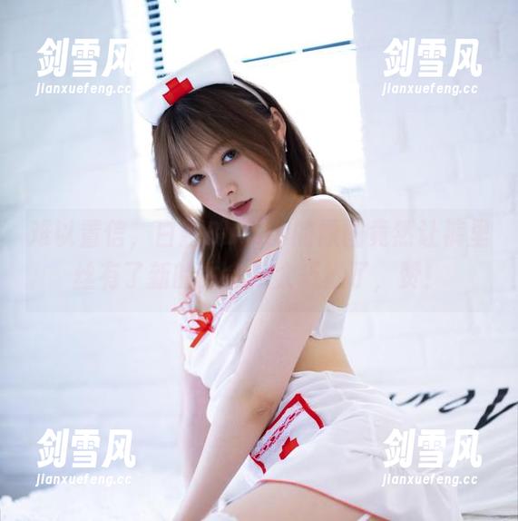 难以置信，白露Bululu的原图竟然让裤里丝有了新的生命，太巧妙了，赞！