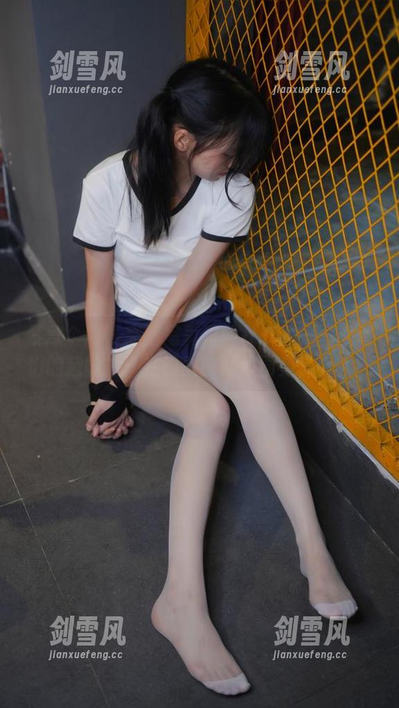 紧急企划-林书辞 紧急企划 - 高清写真里的林书辞——女孩们的超能力:在镜头前就如同变了个人!