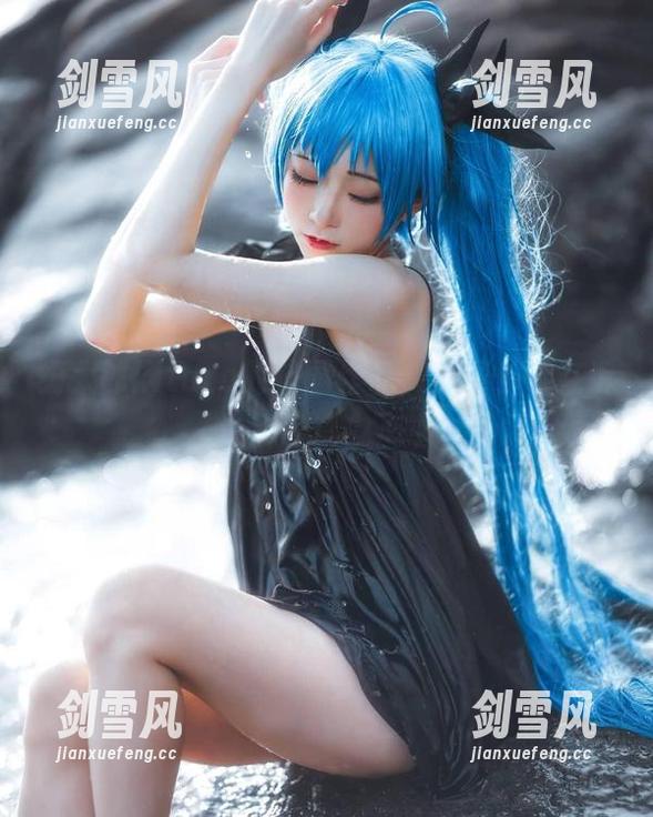 绮太郎kitaro的校园作品，原图仿佛在诉说我的高中心事