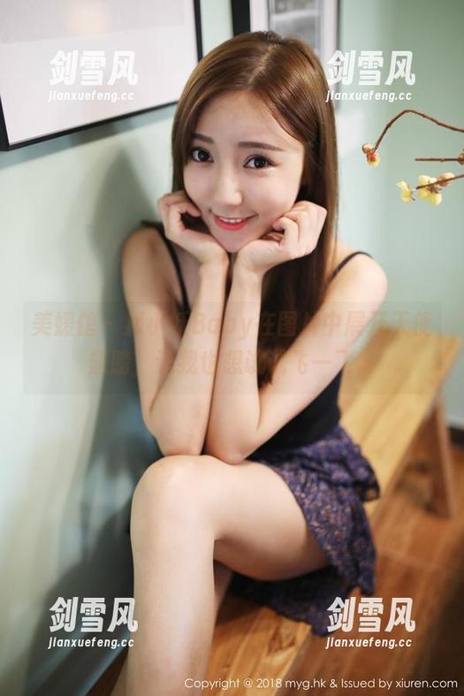 美媛馆-狐小妖Baby 美媛馆 - 狐小妖Baby在图片中展开天使翅膀,让我也想试试飞一飞。