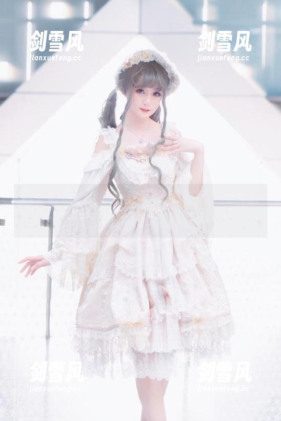 似乎金鱼yui的合集，一言难尽，女神的位置偏偏挑了路线。