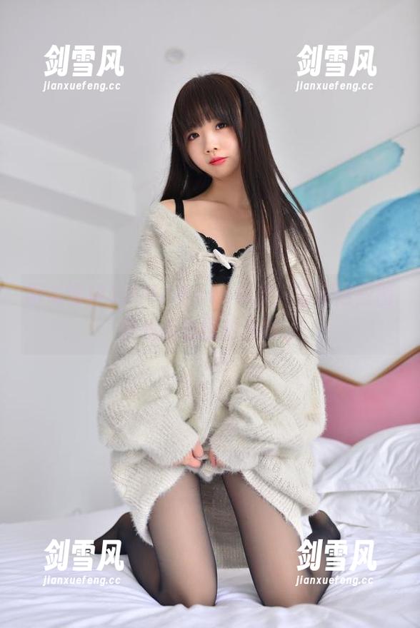 听说雪琪SAMA在cos女友，看完这些图包我都想搬进去啦。