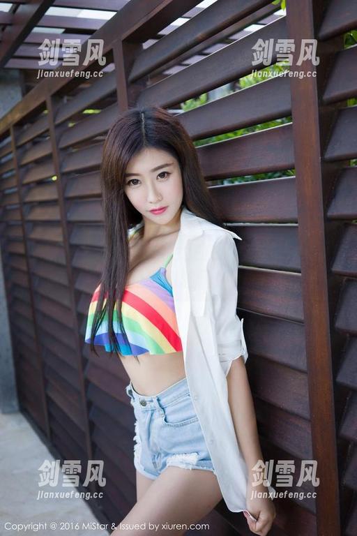 魅妍社 - 泳衣Miki兔的福利时刻——原图能否刺激情怀？
