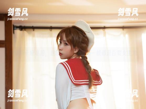 柯杨斯卡娅私拍，魅瞳meroko的每一帧都是百变女主角